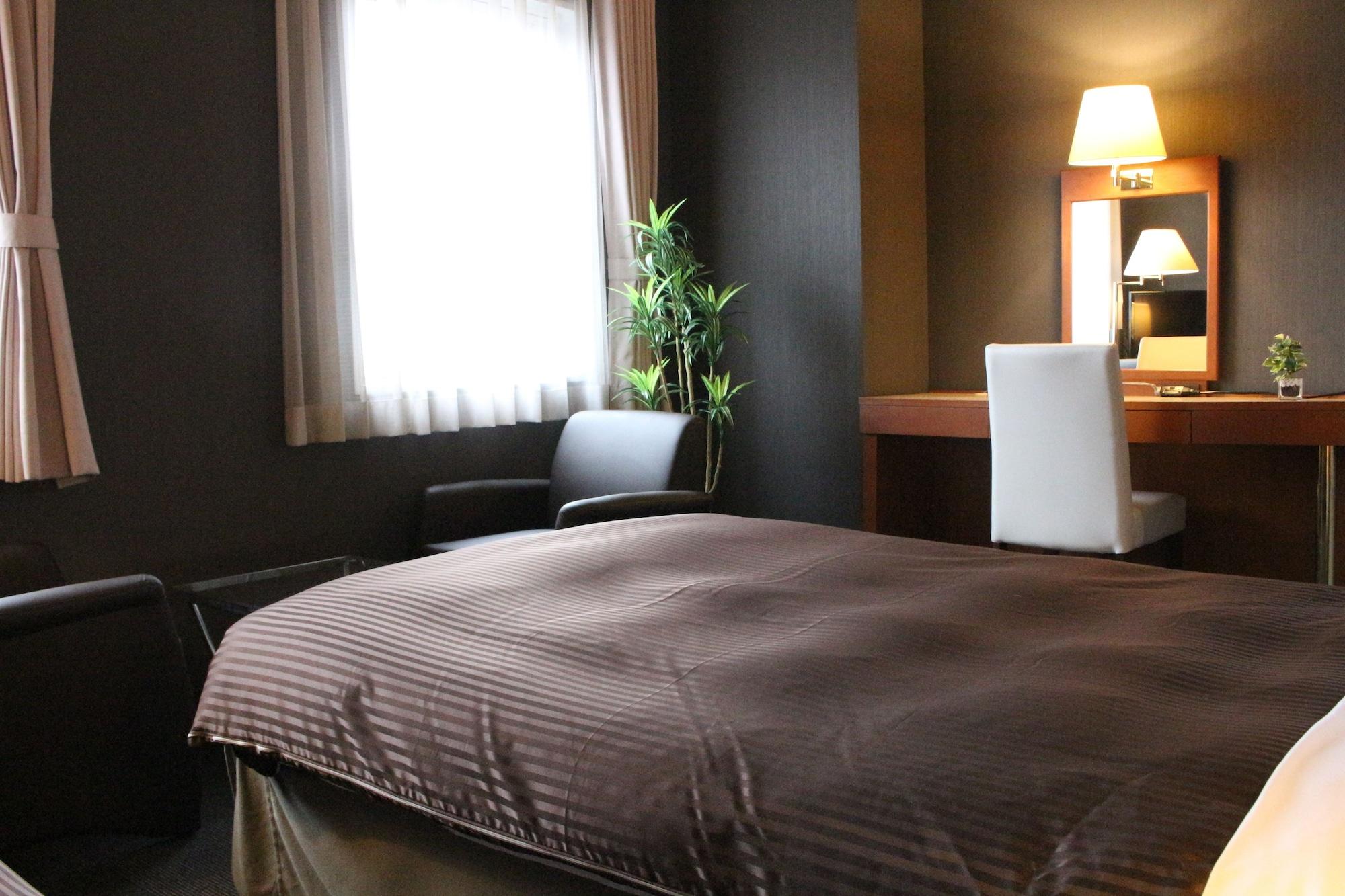 Hotel Livemax Budget Hiratsuka Ekimae Esterno foto