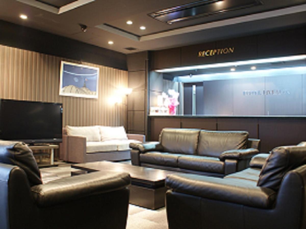 Hotel Livemax Budget Hiratsuka Ekimae Esterno foto