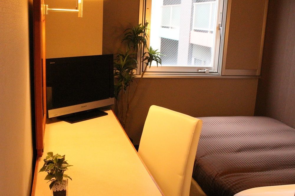 Hotel Livemax Budget Hiratsuka Ekimae Esterno foto